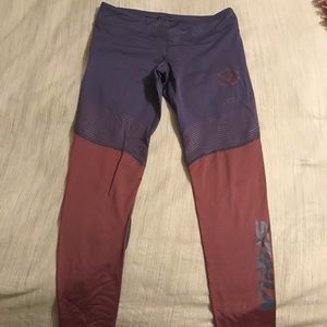 Virus compression pants! Size large